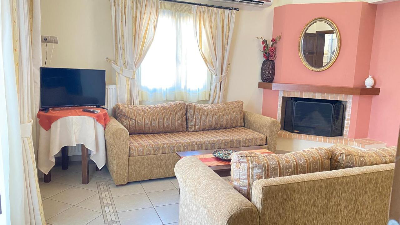 Klelia Hotel Yefira Екстер'єр фото